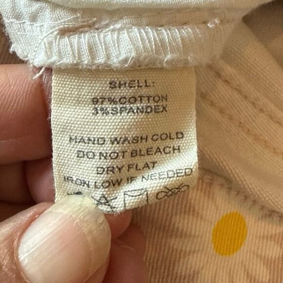 Altar'd State Denim Daisy Print Shorts Large Raw Frayed Hem Retro Stretch NEW - Picture 6 of 10